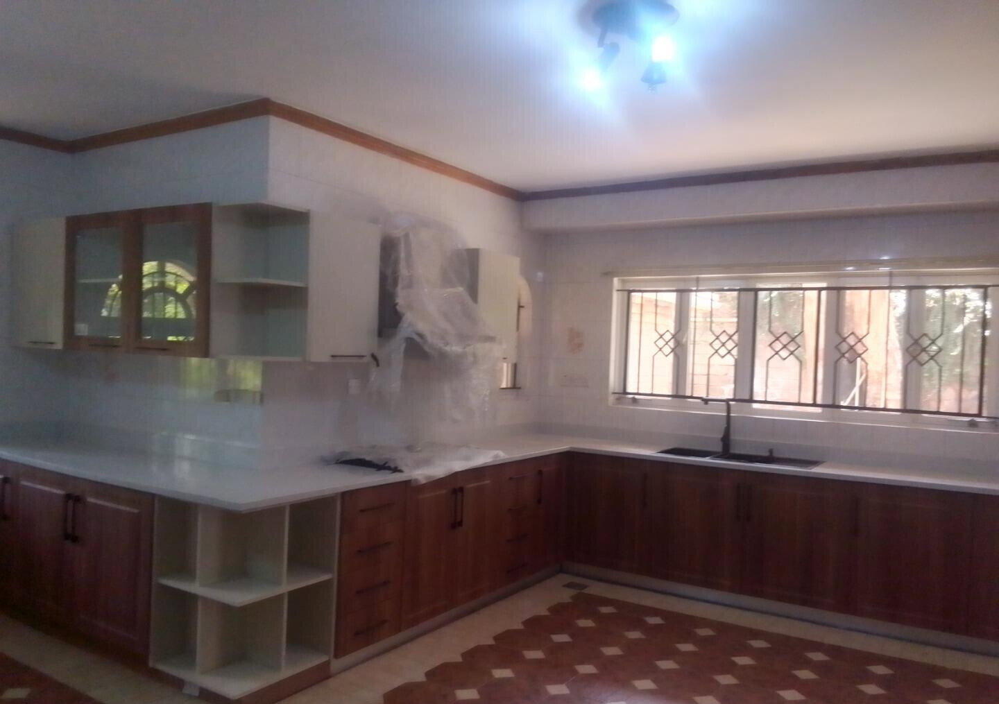 Half Acre 4BR Garden Home