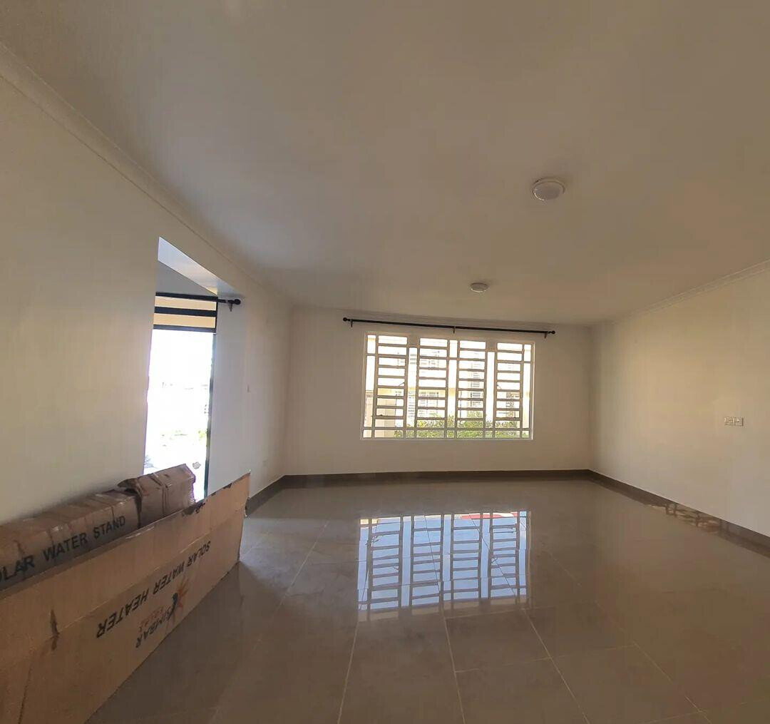 3BR Townhouse with Rooftop Terrace & Cabro Driveway - Kitengela