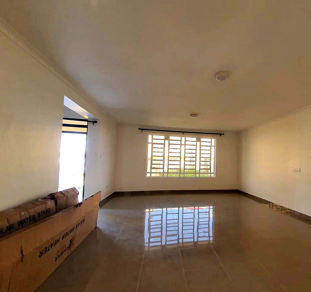 3BR Townhouse with Rooftop Terrace & Cabro Driveway - Kitengela