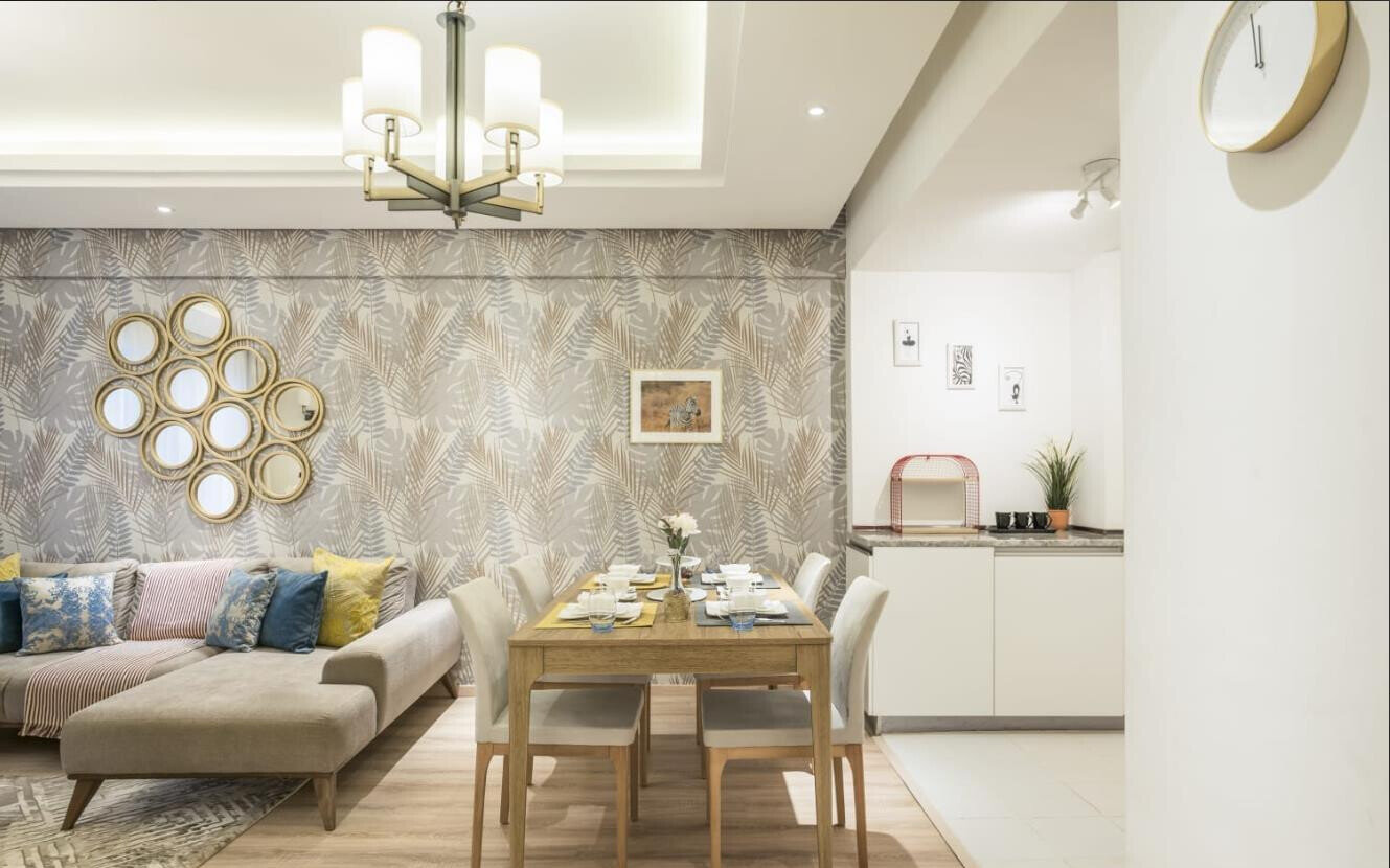 1BR with Custom Finishes & French Windows - Kileleshwa