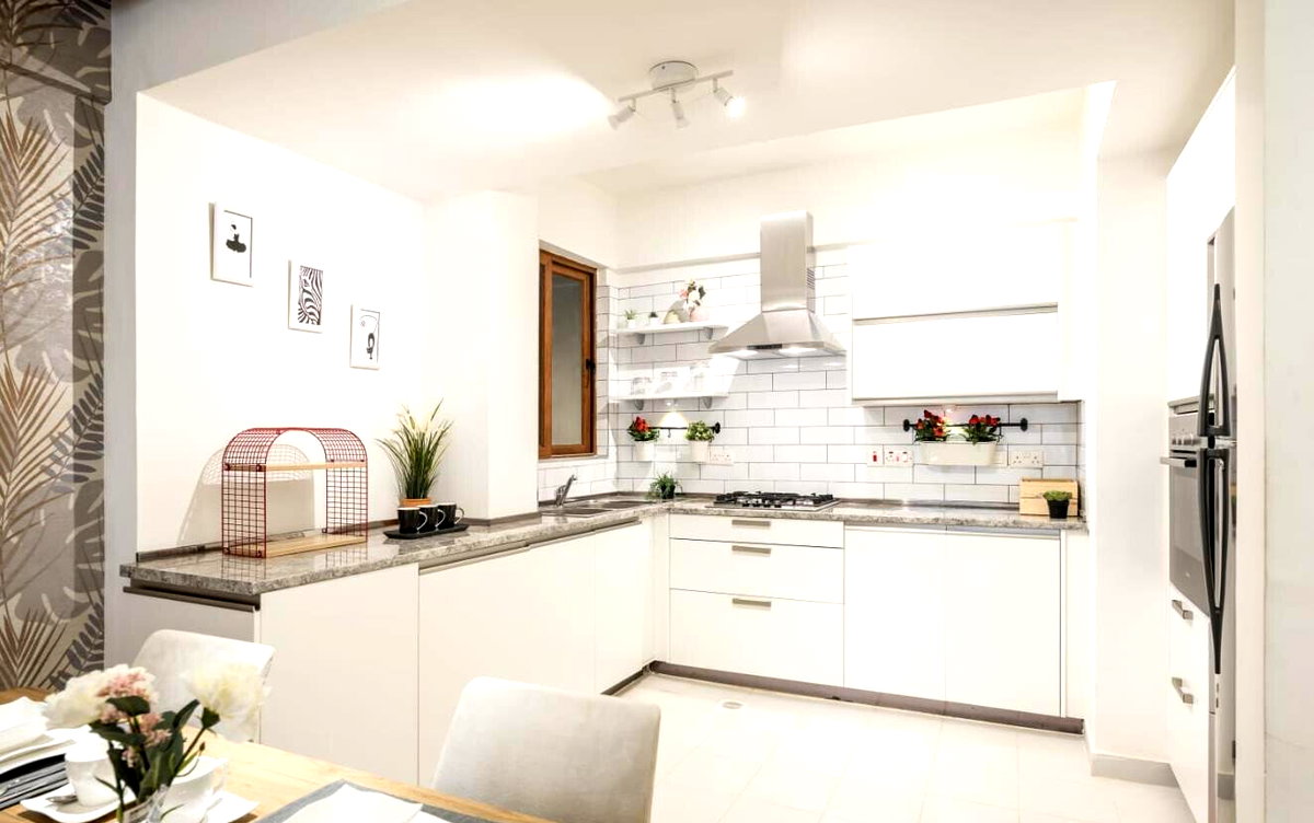 1BR with Custom Finishes & French Windows - Kileleshwa