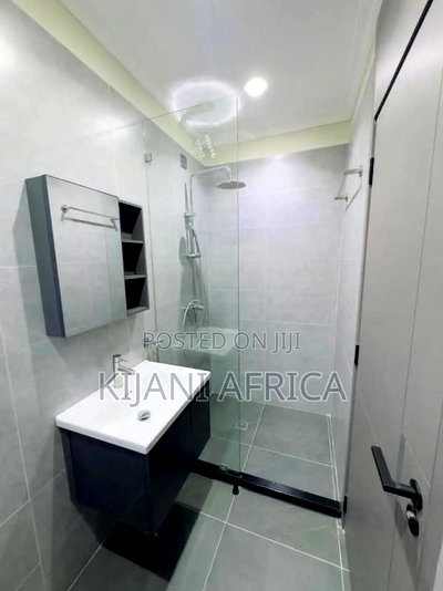 3bdrm Bungalow in Kitengela for sale - Image 11