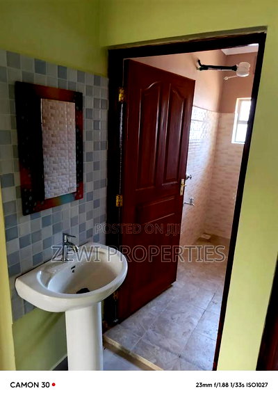 3bdrm Bungalow in Ole Roimem, Ngong for sale - Image 6