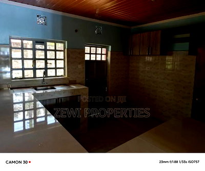3bdrm Bungalow in Ole Roimem, Ngong for sale - Image 16
