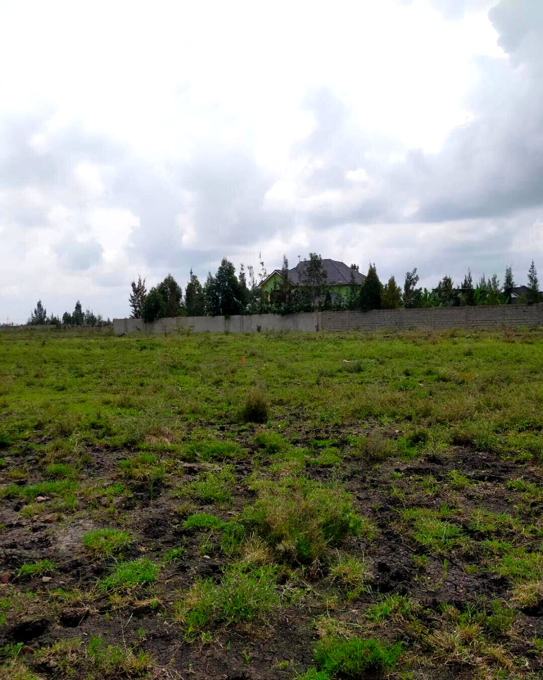 1-Acre Garden Plot at KSh 15M