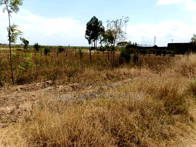 50*100plot for Sale 2nd From Tarmac in Pipeline Nakuru - Image 2