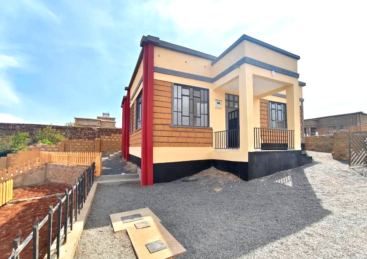3BR All-Ensuite Bungalow with 50x100 Land & Title - Kimuka, Ngong