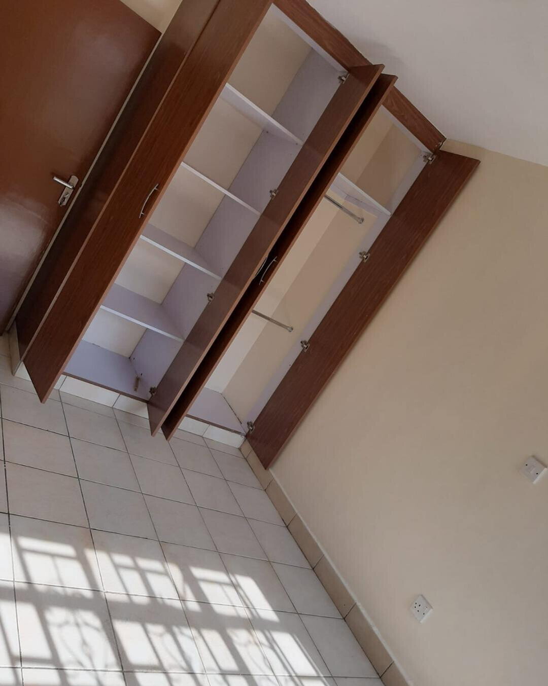 4BR Gables Park Townhouse with Clubhouse & Playground - Syokimau