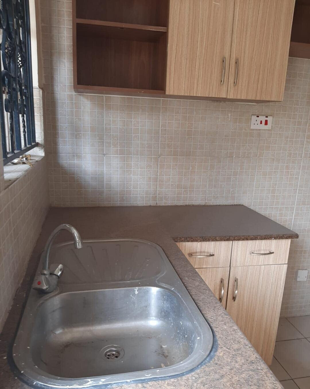 4BR Gables Park Townhouse with Clubhouse & Playground - Syokimau