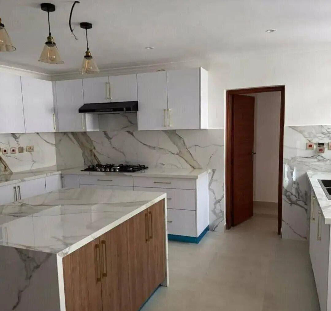 7BR Residence with Guest Wing & Sunken Lounge - Runda