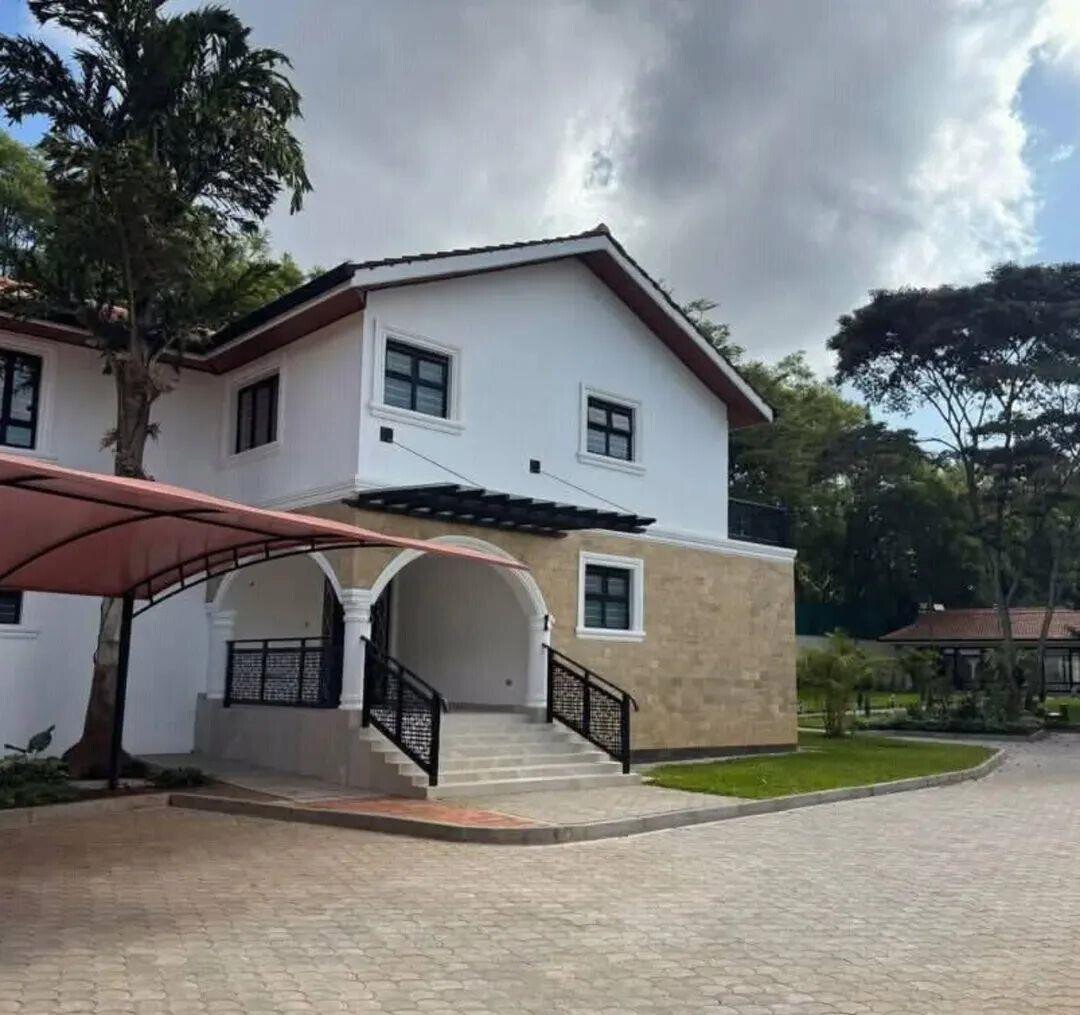 7BR Residence with Guest Wing & Sunken Lounge - Runda