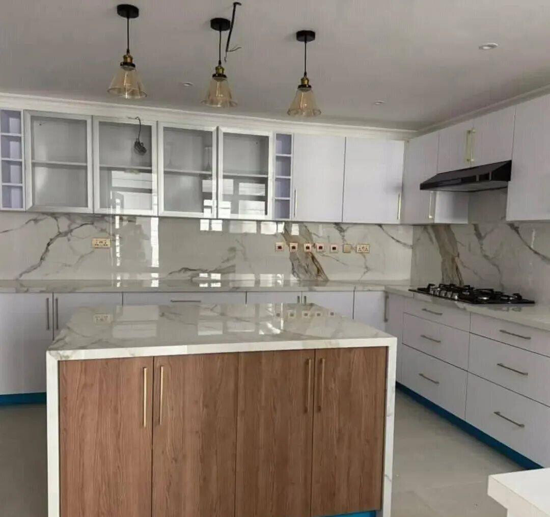7BR Residence with Guest Wing & Sunken Lounge - Runda