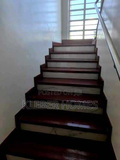 4bdrm Bungalow in Kitengela for sale - Image 11