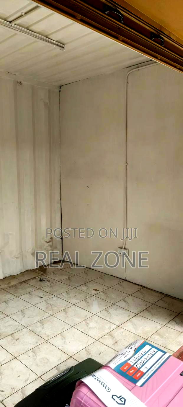 Westlands Shop to Let
