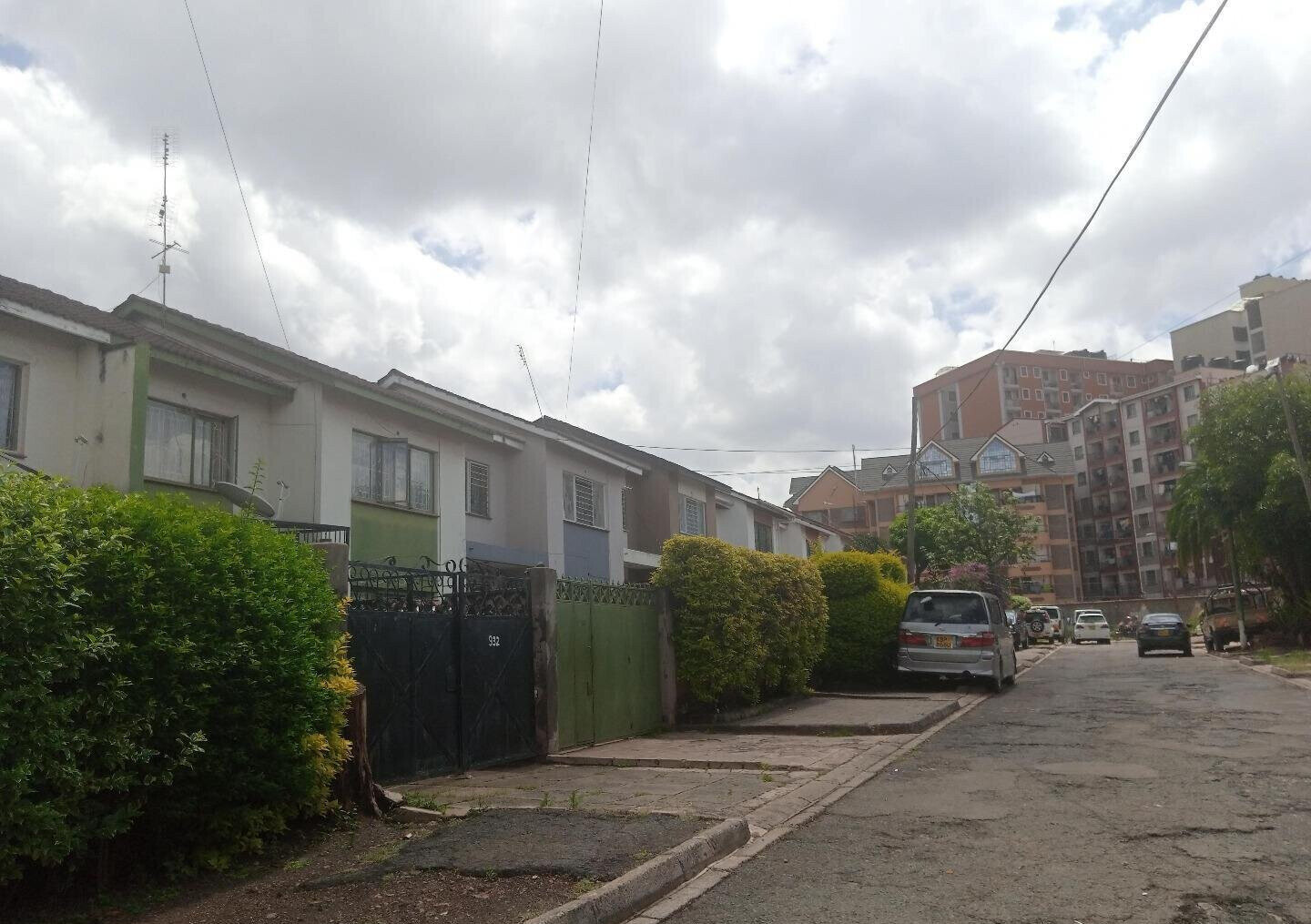 Corner Maisonette with DSQ & Downstairs Ensuite - South B
