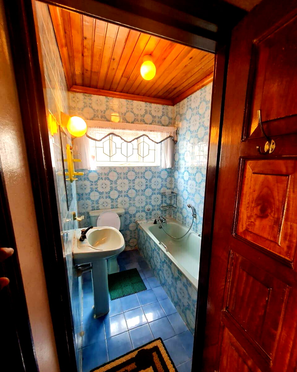 5-Bed Townhouse with Servant Quarters & Balcony - Westlands