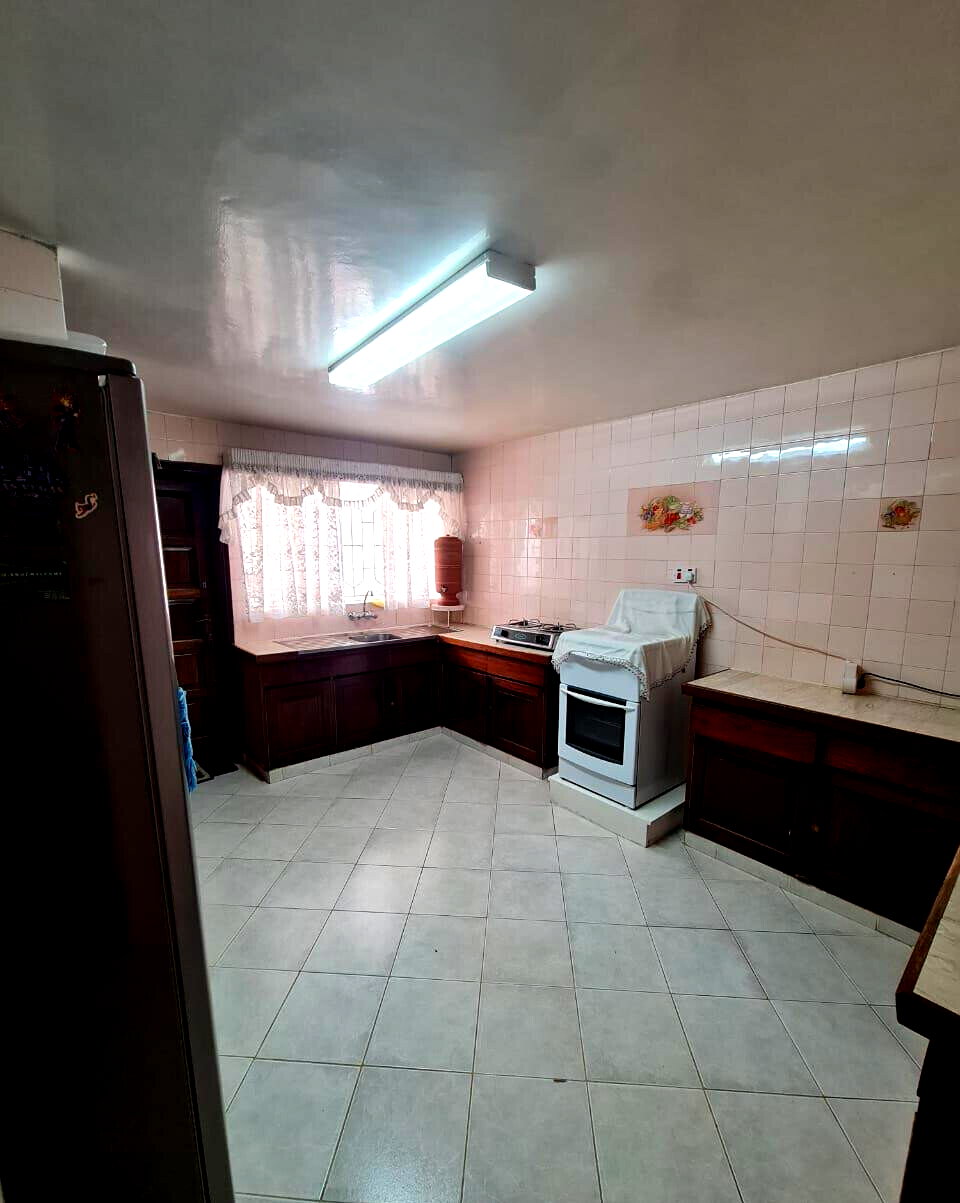 5-Bed Townhouse with Servant Quarters & Balcony - Westlands