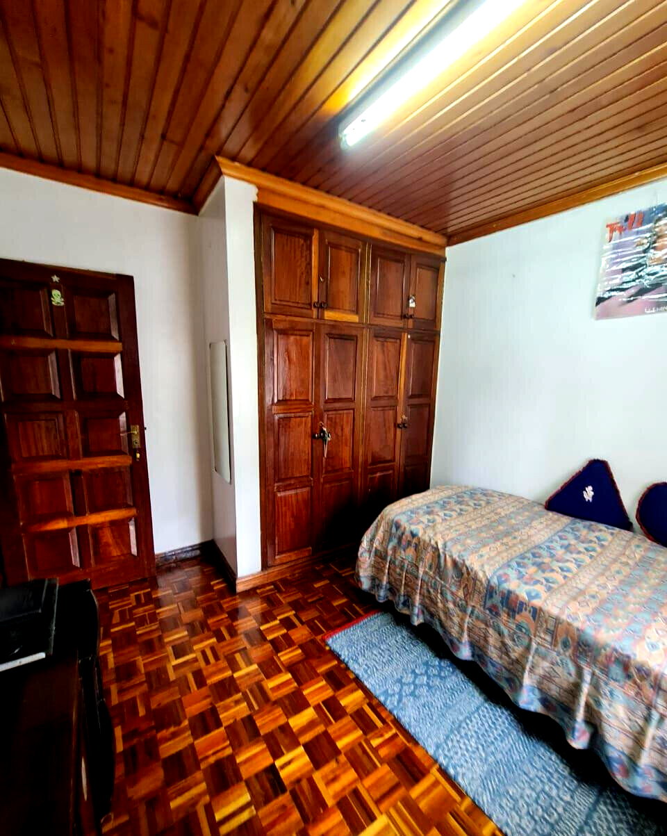 5-Bed Townhouse with Servant Quarters & Balcony - Westlands