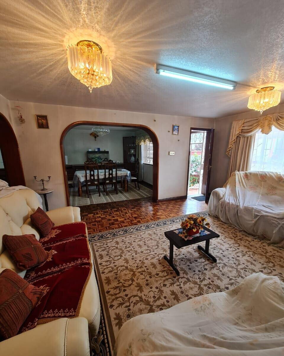 5-Bed Townhouse with Servant Quarters & Balcony - Westlands