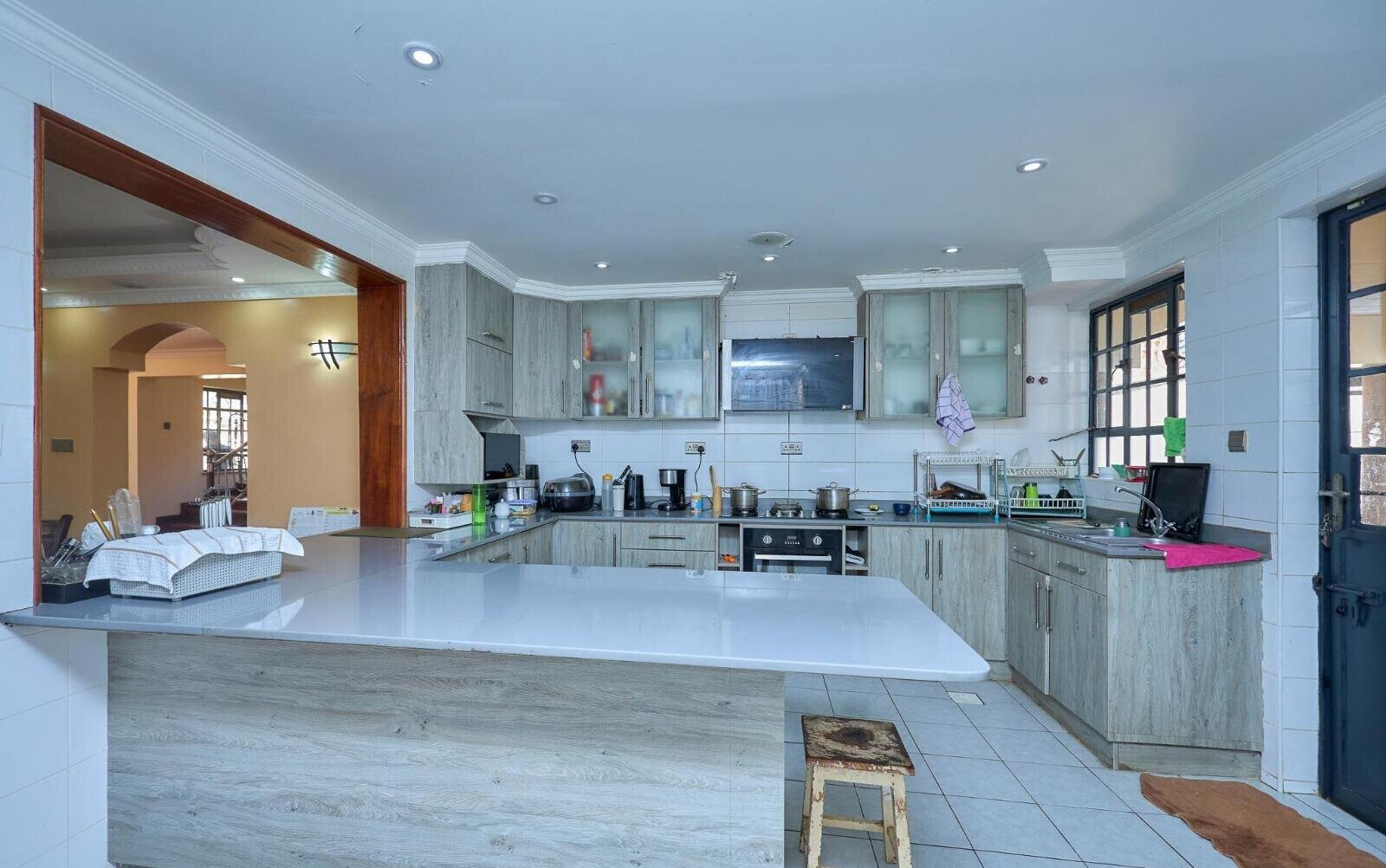 Ultra-Modern 5BR Townhouse 200m from Tarmac - Membley, Ruiru