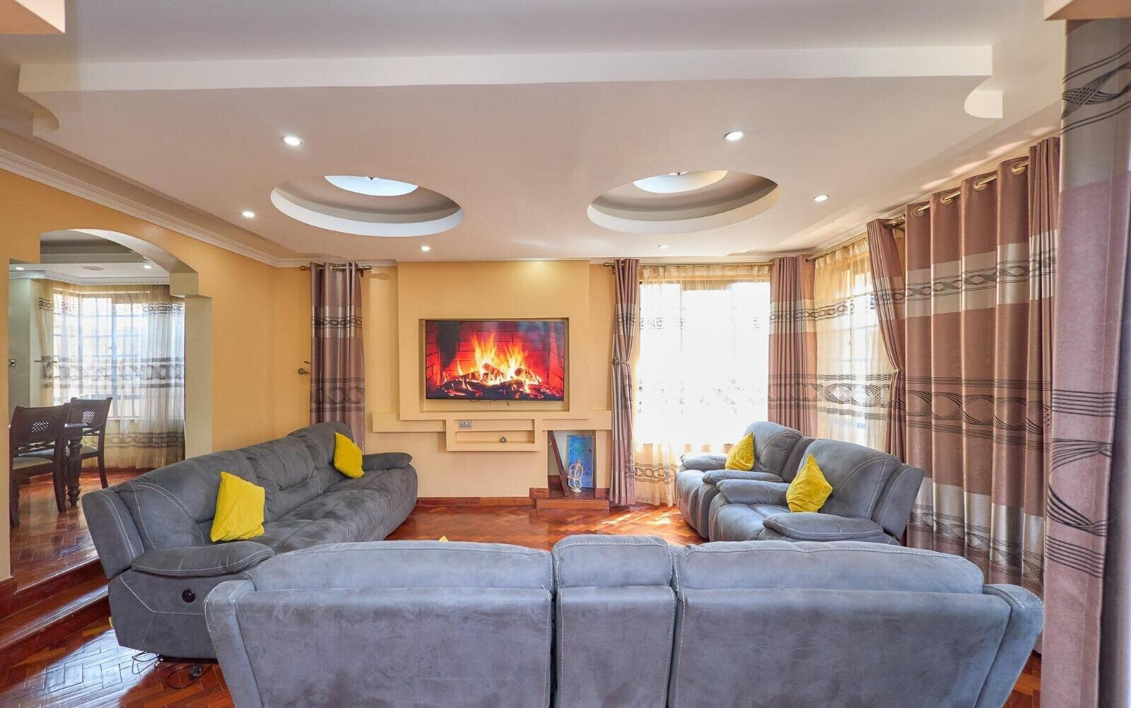 Ultra-Modern 5BR Townhouse 200m from Tarmac - Membley, Ruiru