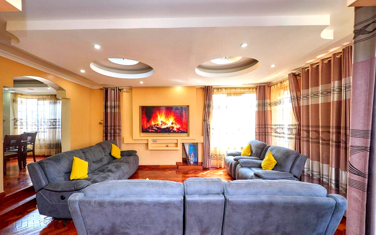 Ultra-Modern 5BR Townhouse 200m from Tarmac - Membley, Ruiru