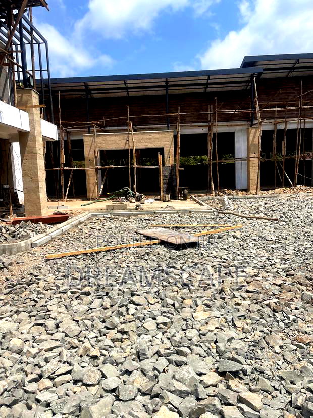 Prime Karen Location - Grab Your Shop Now