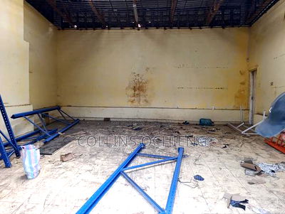 Small Warehouse (900sqft) to Let - Enterprise Rd - Image 3