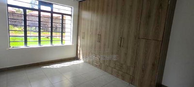 3bdrm Bungalow in Kenyatta Road for sale - Image 12