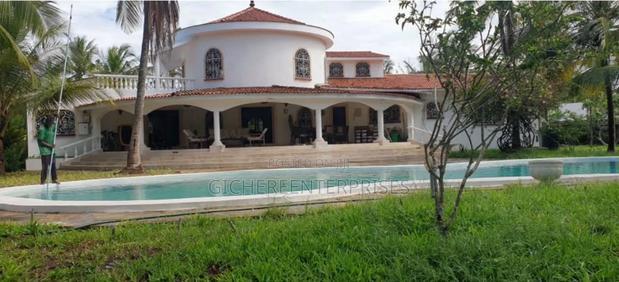 Furnished 4bdrm Farm House in Watamu for sale