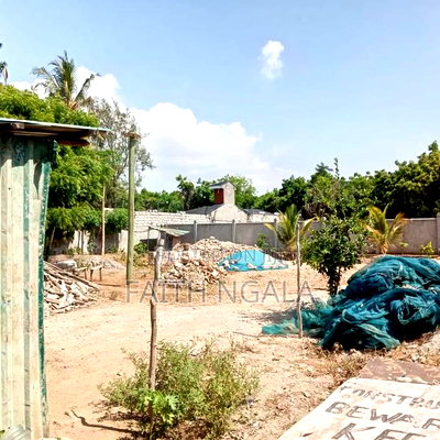 For Sale 1/2acre in Nyali - Image 4