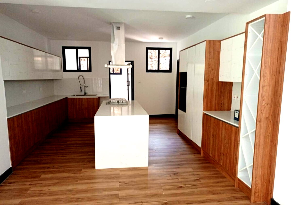 5-Ensuite Townhouse with Private Pool - Lower Kabete