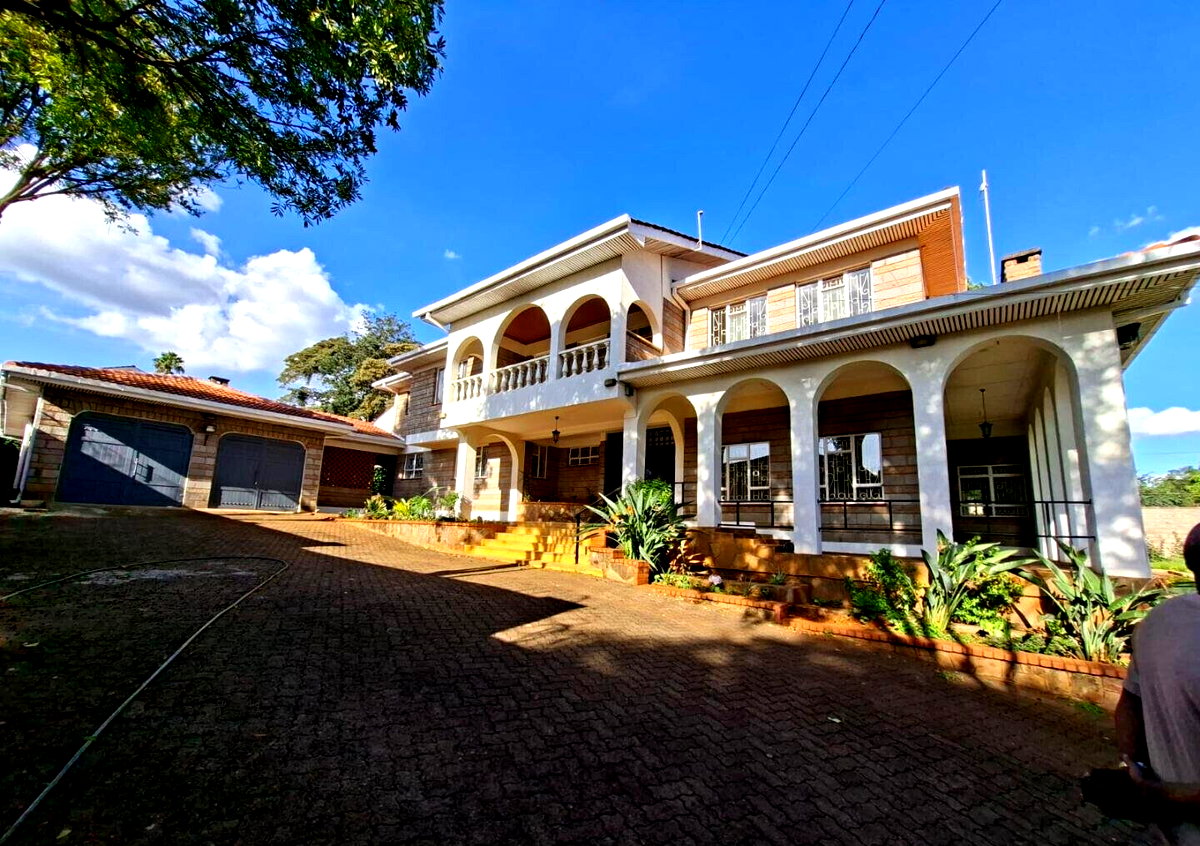 0.21 Acre 4BR Garden Home