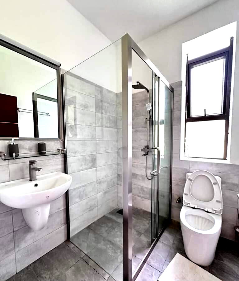 5-Ensuite Townhouse with Forest Views & Rental Income – Karen Ololua