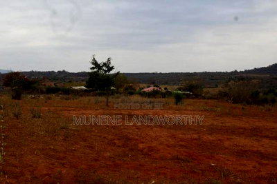 Embu County, Gitaru 4.6 Acres Farmland Next to Kengen - Image 15