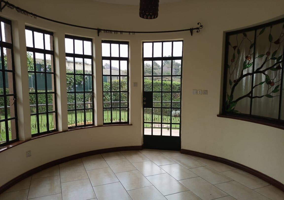 5-Bed Townhouse with Garden & Generator Backup - Westlands