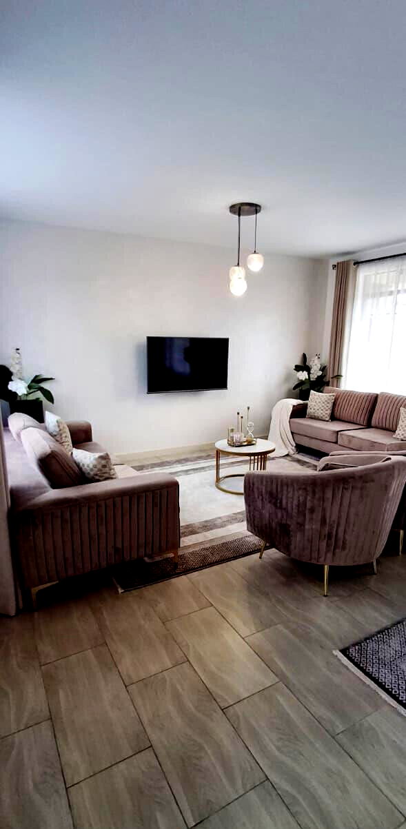 4BR Mansionette with DSQ & Private Balconies - Syokimau