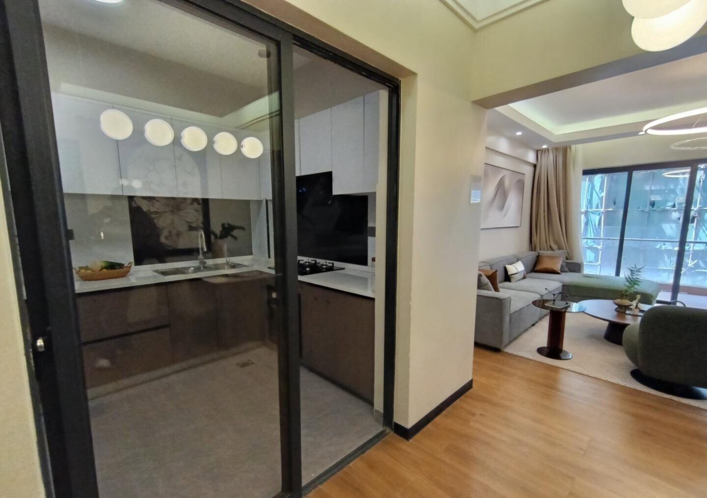 3BR Near Yaya Centre with Pool & Gym - Kilimani