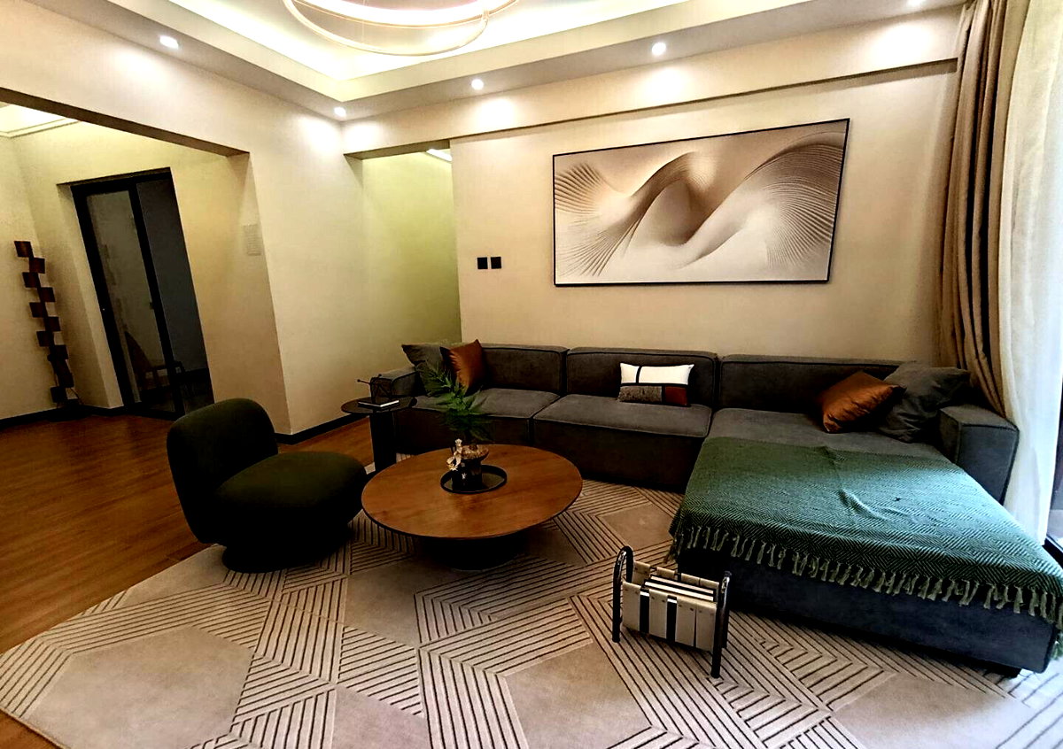 3BR Near Yaya Centre with Pool & Gym - Kilimani