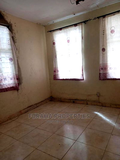 2bdrm Bungalow in Bamburi for sale - Image 5