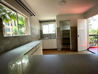 3bdrm Apartment in Upperhill for rent - Image 4