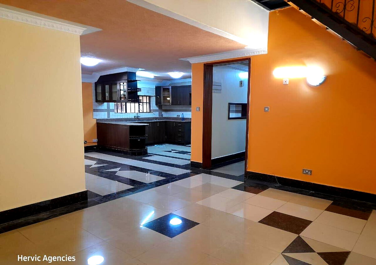 3BR Family Home with Backup Power & Ample Parking - Kileleshwa