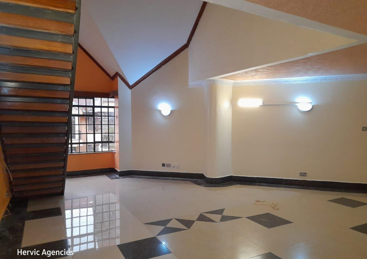 3BR Family Home with Backup Power & Ample Parking - Kileleshwa
