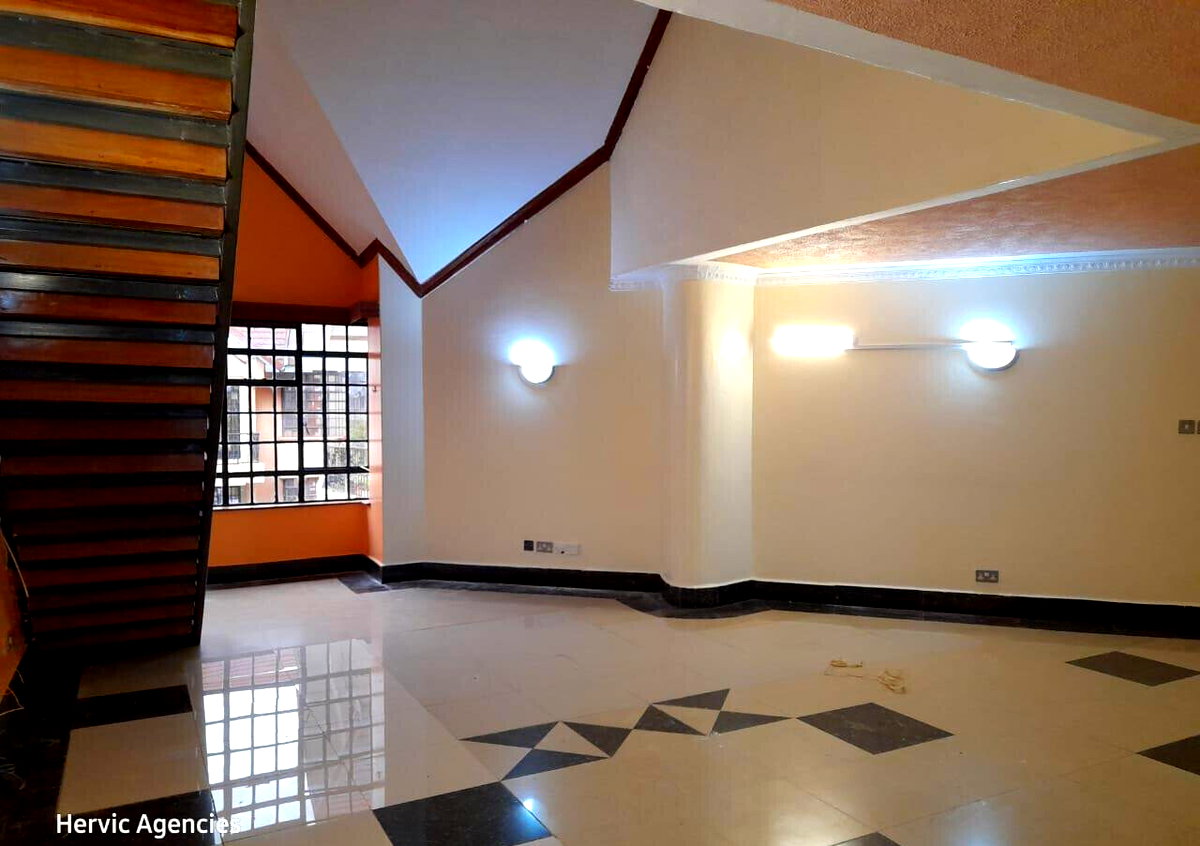 3BR Family Home with Backup Power & Ample Parking - Kileleshwa