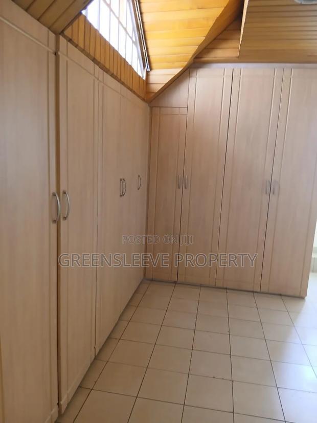 5bdrm Villa in Runda for rent