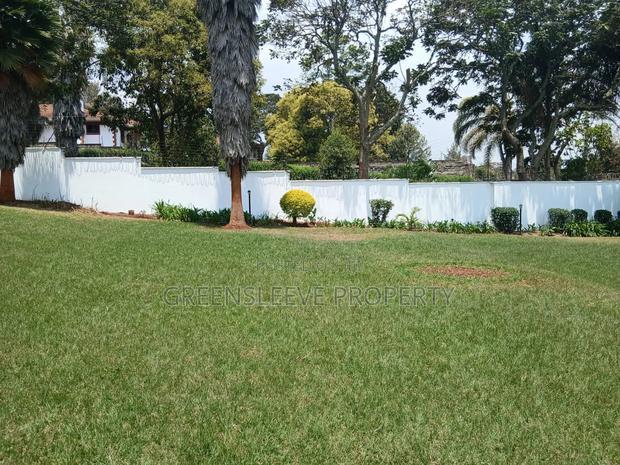 5bdrm Villa in Runda for rent
