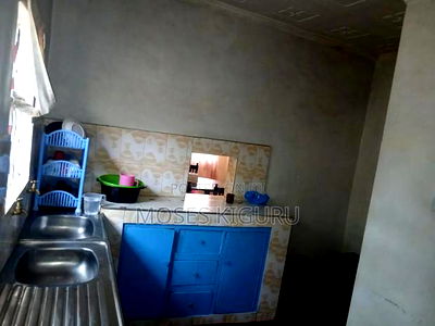 3bdrm Bungalow in Kenyatta Road Estate for sale - Image 7