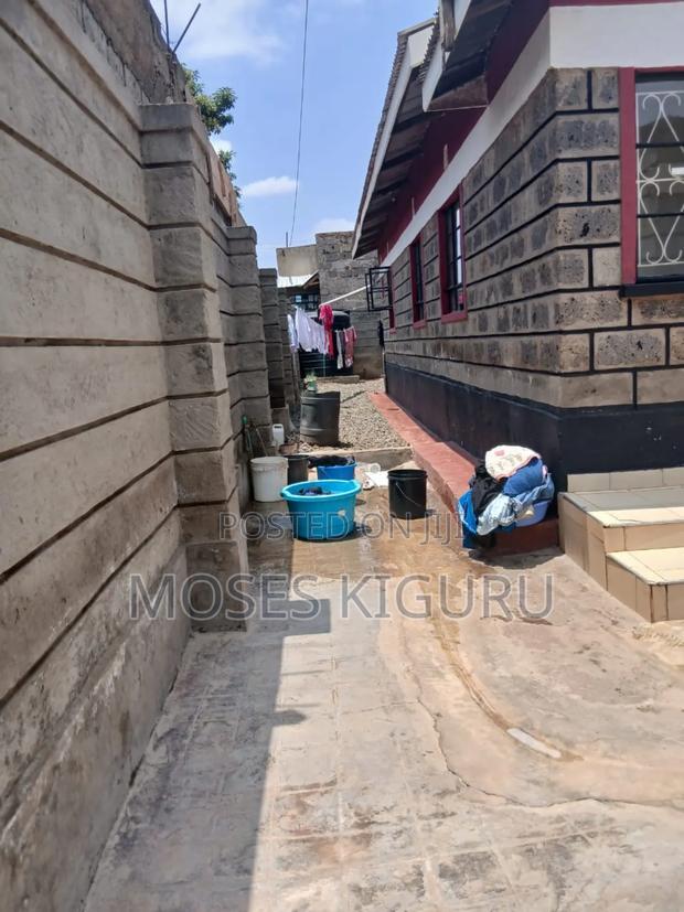 3bdrm Bungalow in Kenyatta Road Estate for sale