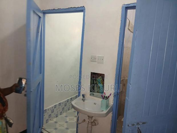 3bdrm Bungalow in Kenyatta Road Estate for sale