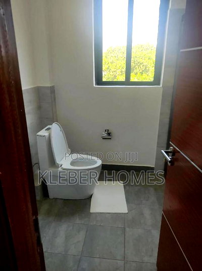 5bdrm Villa in Karen for Sale - Image 3